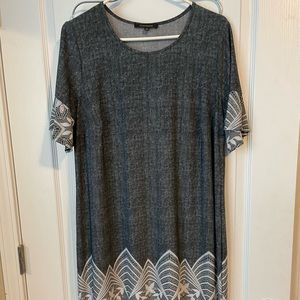 Women’s light weight casual dress.